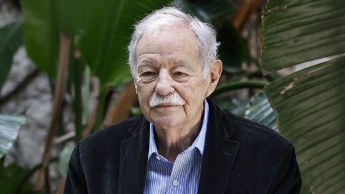 Eduardo Mendoza. | ANDREU DALMAU / EFE