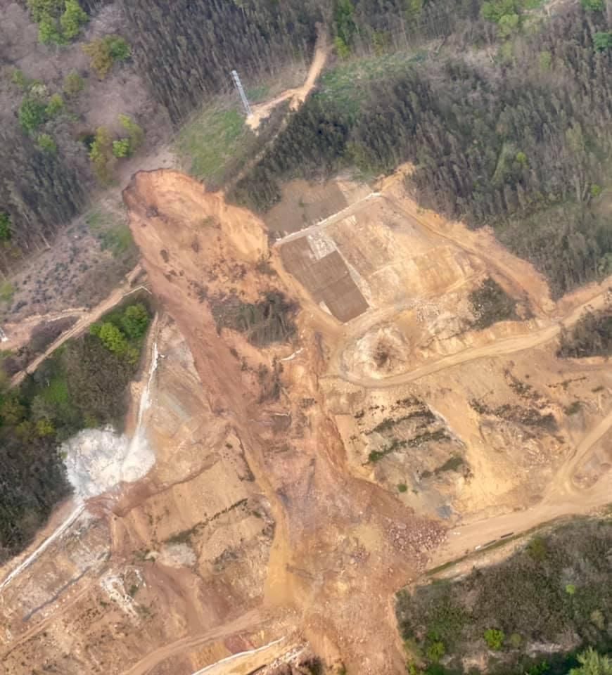 El gran argayo de Salas, visto desde el aire