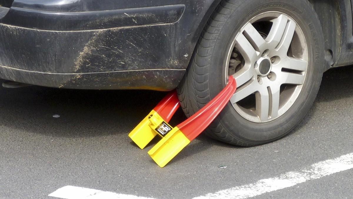 ¿En qué casos te pueden inmovilizar el coche los agentes de Tráfico?