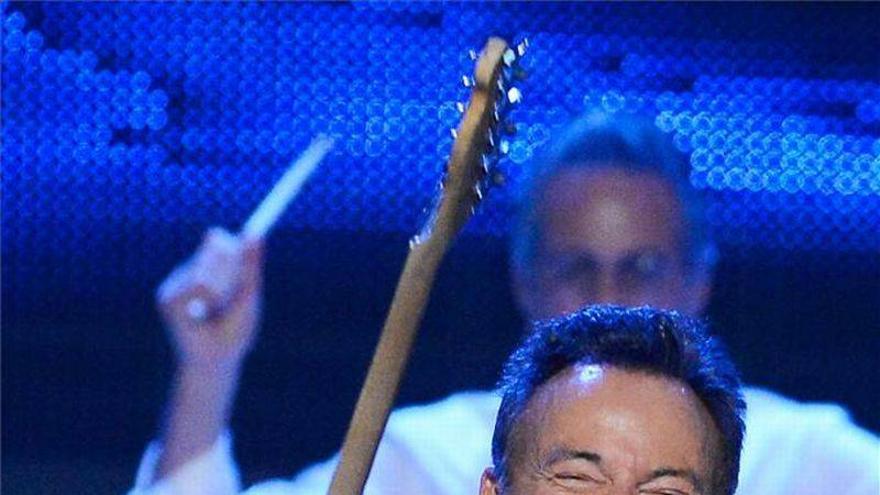 Springsteen recibe un homenaje antes de los premios Grammy