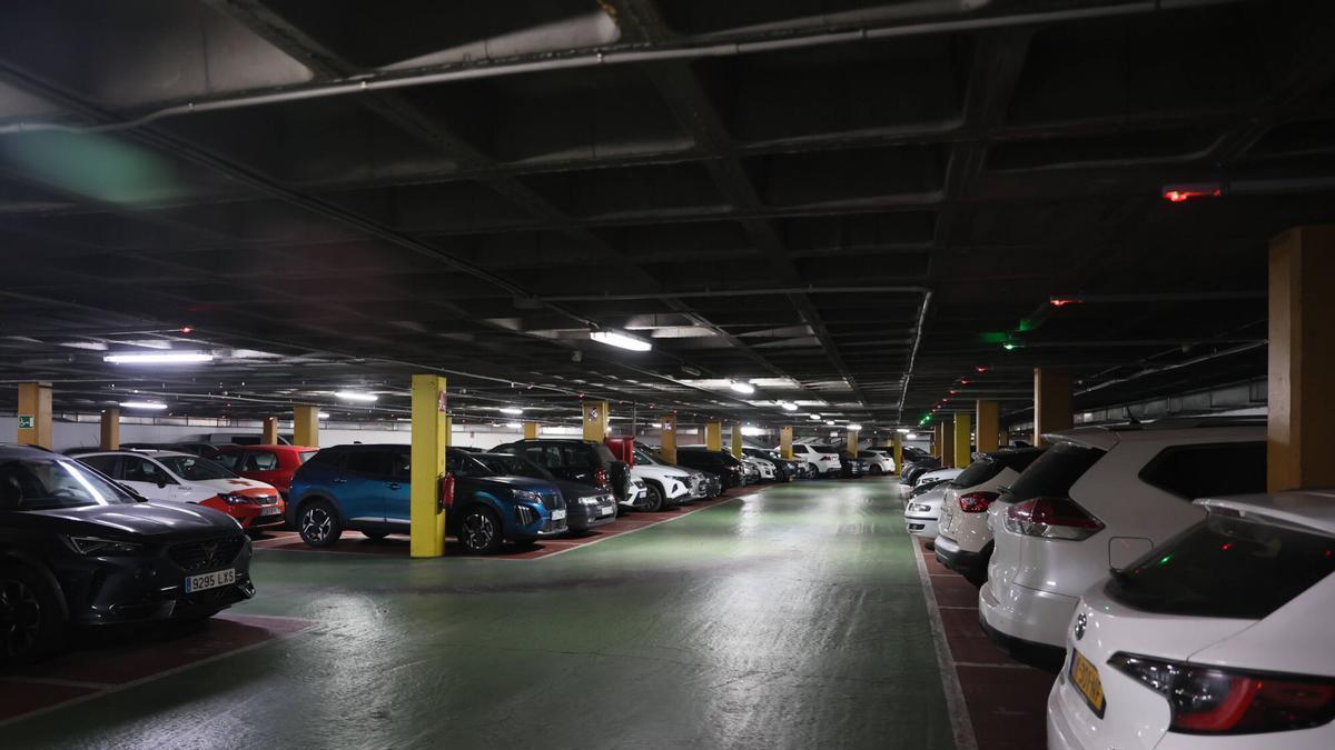 Foto de algún parking de Avilés para info de ocupación