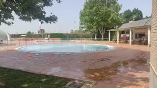 Vandalismo de noche en las piscinas de Torrellano