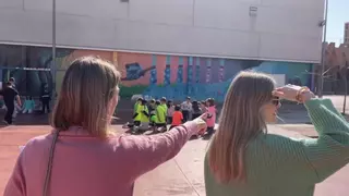 Shakira y Piqué se cuelan en el vídeo promocional de un colegio de Murcia