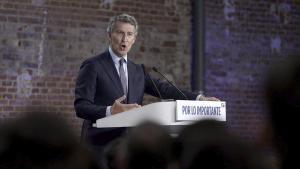 Feijóo fa bandera de la baixada d’impostos i es compromet a dimitir