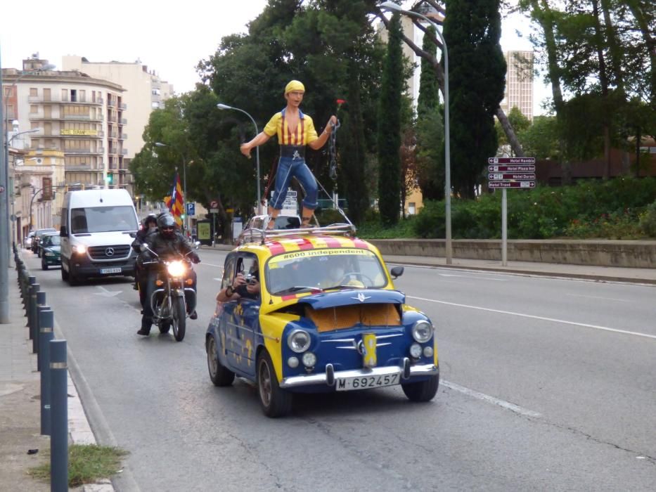 caravana de cotxes reivindica els fets d'octubre