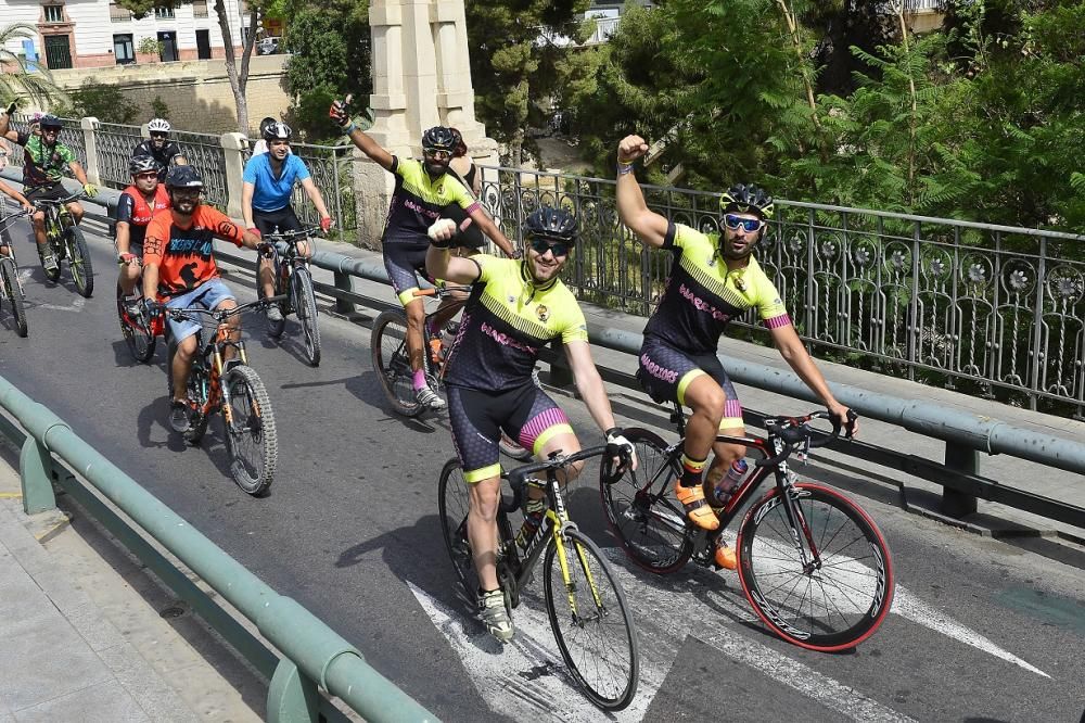 Marcha ciclista contra las multas del Seprona