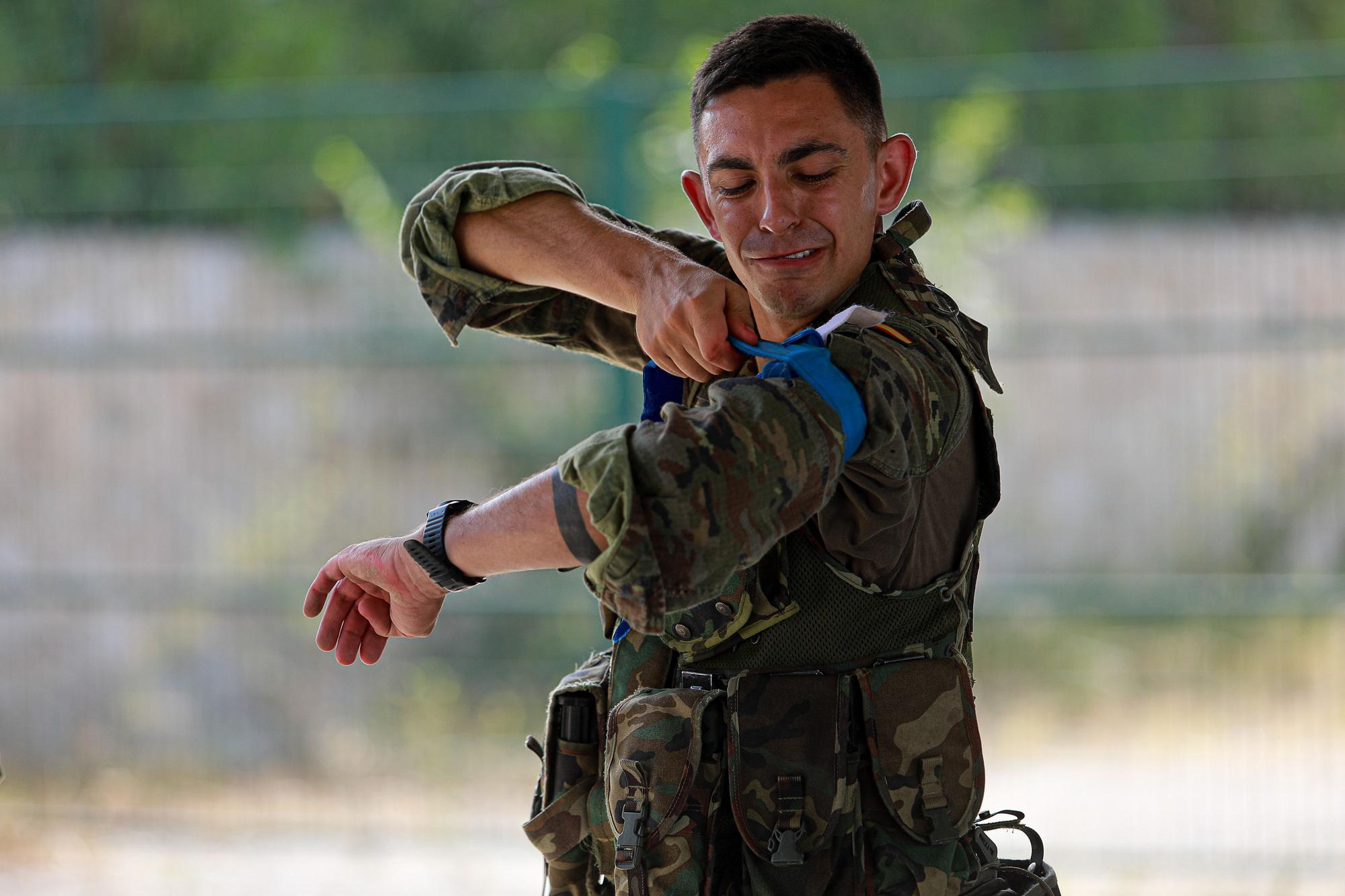Galería de imágenes: No te pierdas las mejores fotos de las prácticas militares de la sección de infantería del Batallón Filipinas