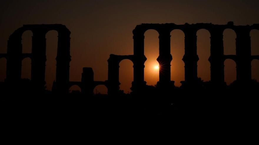 Galería | Así ha sido el gran momento del eclipse en Extremadura