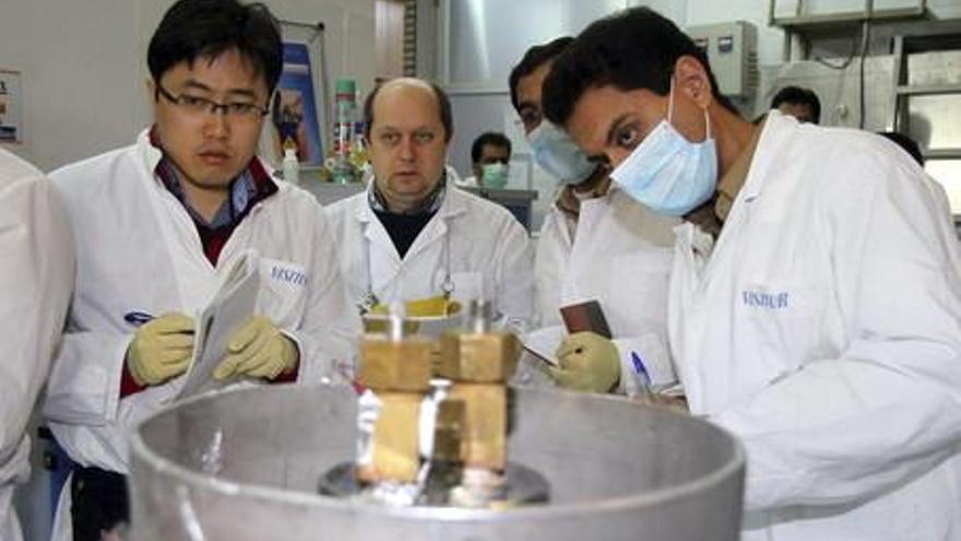 Irán anuncia que superará en 10 días el límite de almacenamiento de uranio
