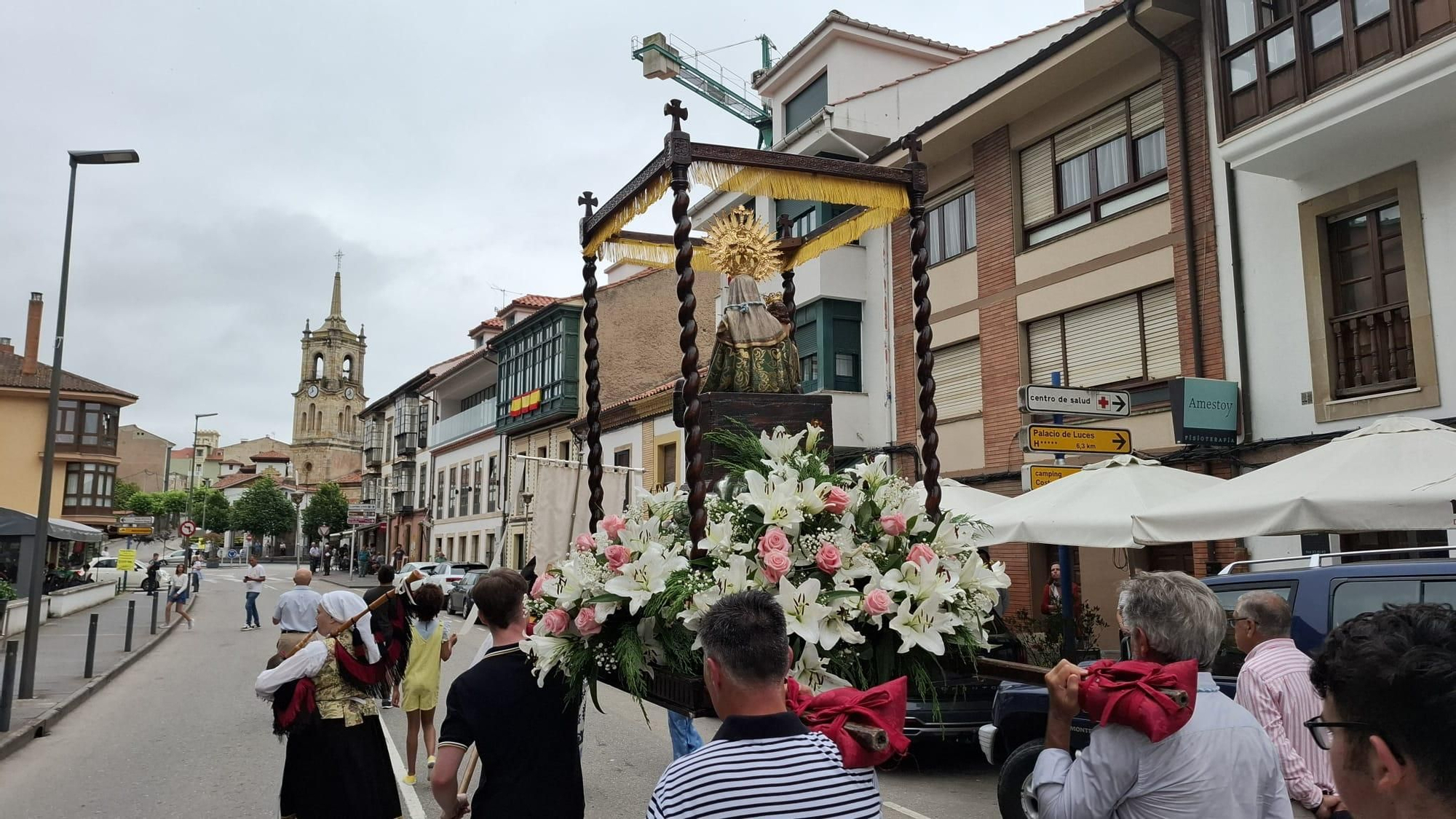 Procesión de Nuestra Señora de Loreto en Colunga