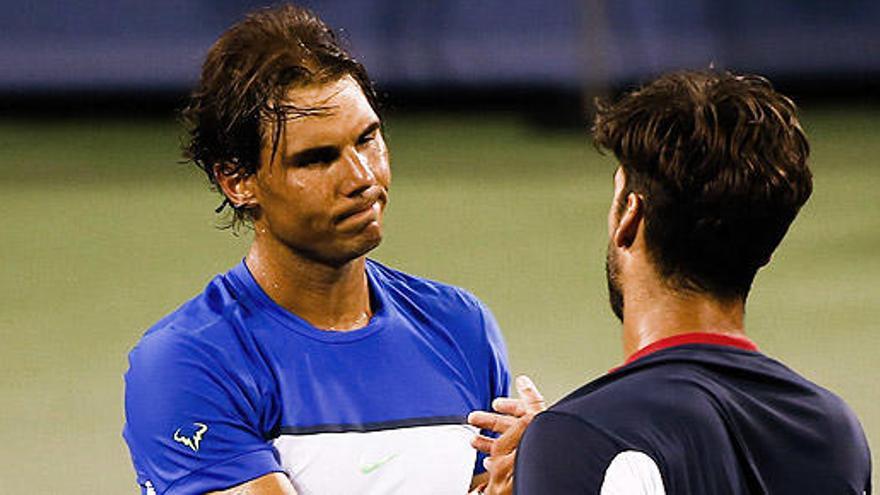 Rafa Nadal saluda a Felicnao López al terminar el partido.