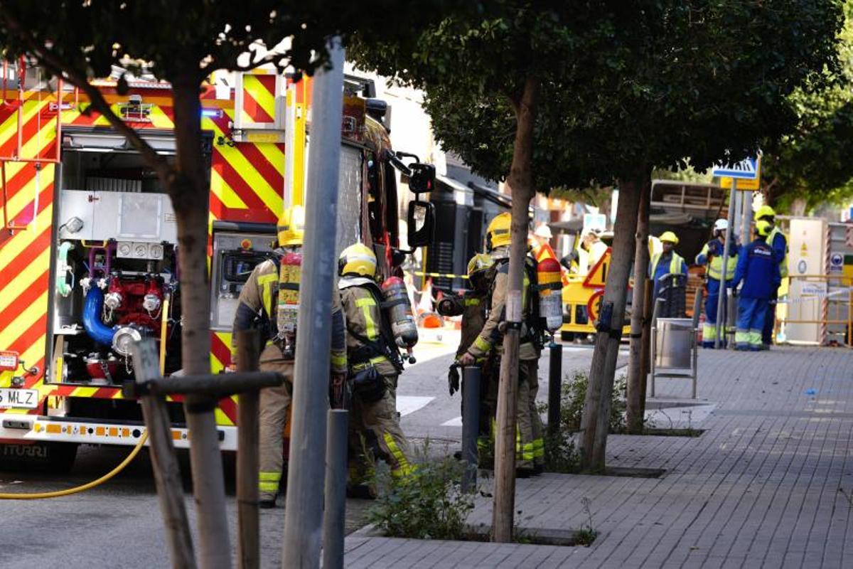 Confinados vecinos de la c/Natzaret de LH por una fuga de gas