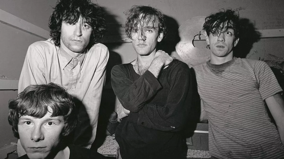Peter Ames Carlin, biógrafo de la banda: "La reunión de R.E.M. es posible. Los cuatro están bien y se quieren y se admiran"