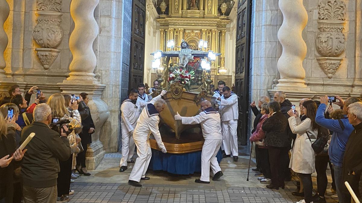 Bajada del Cristo del Mar de Benicarló.