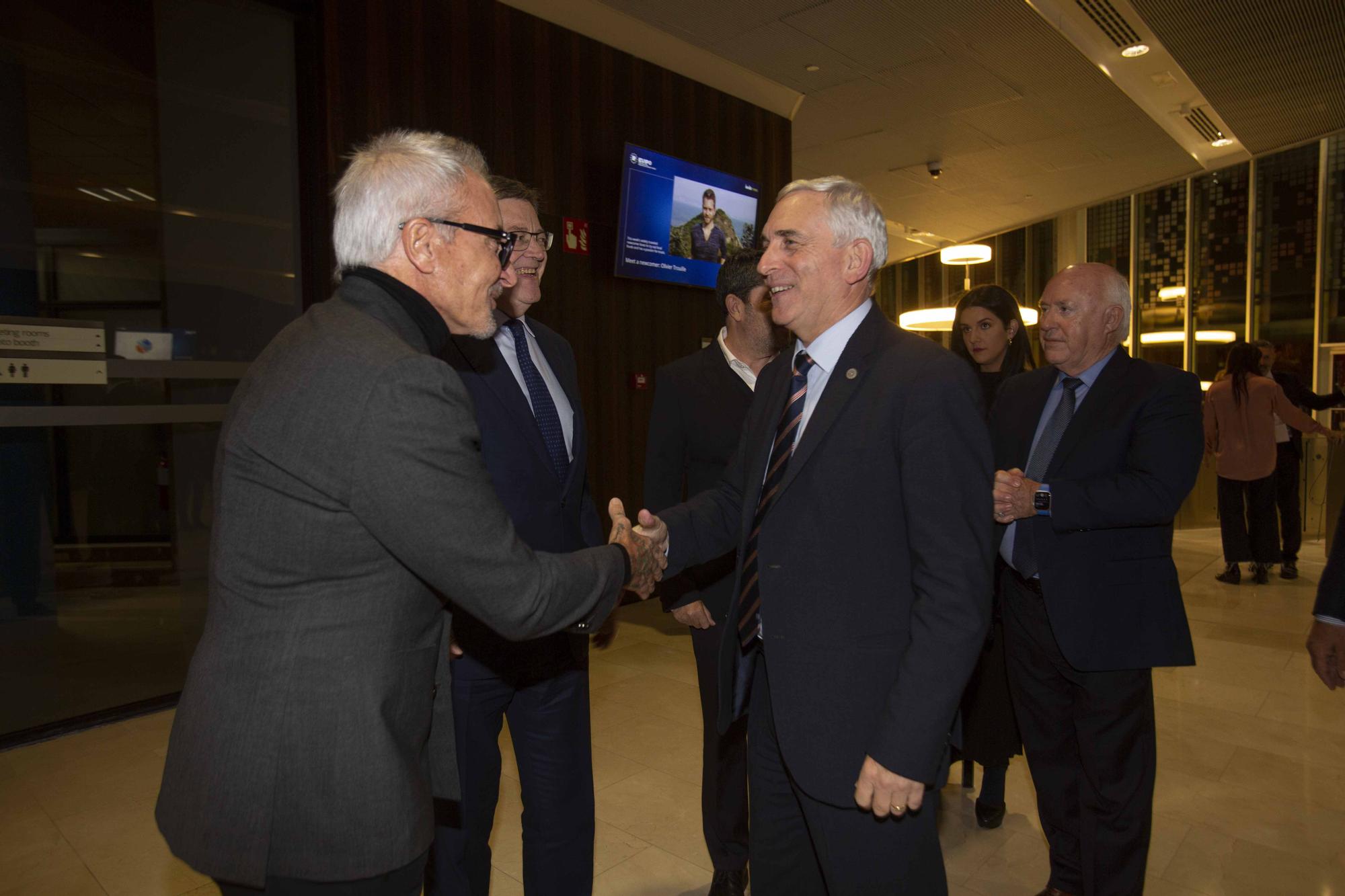 Reconocimiento a Juan Riera y José Luis Gisbert en la Noche de la Economía