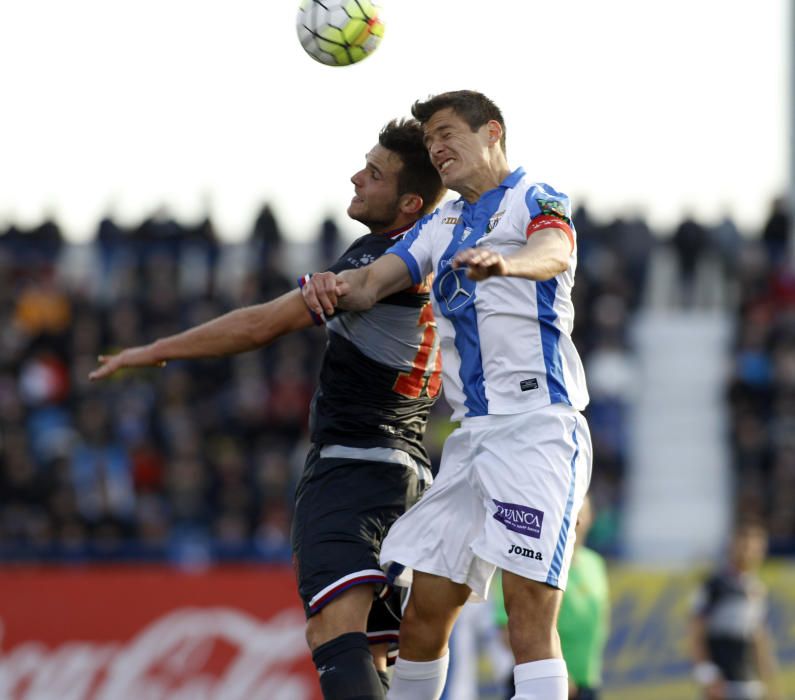 El Elche araña un empate en su campo maldito después de 90 minutos de esfuerzo y sin dejar fisuras defensivas