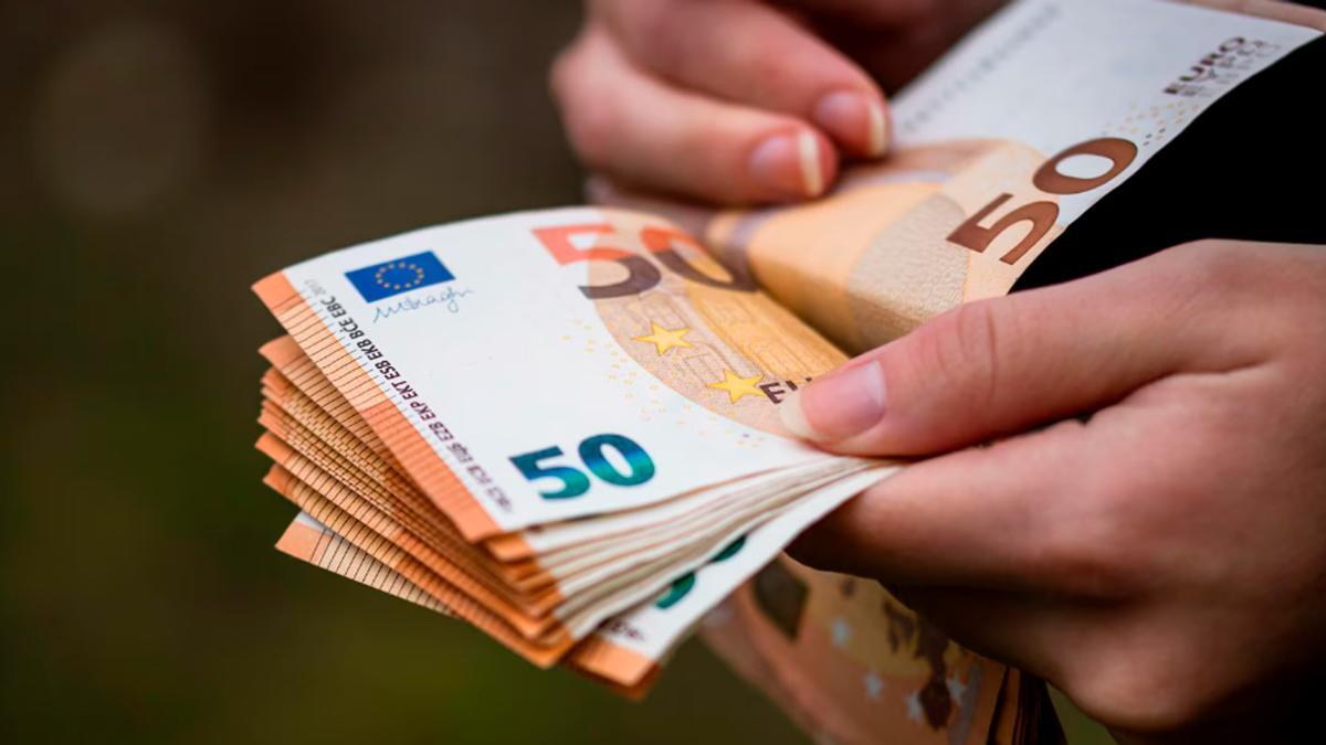 Condenada por apropiarse del dinero de su madre incapacitada.