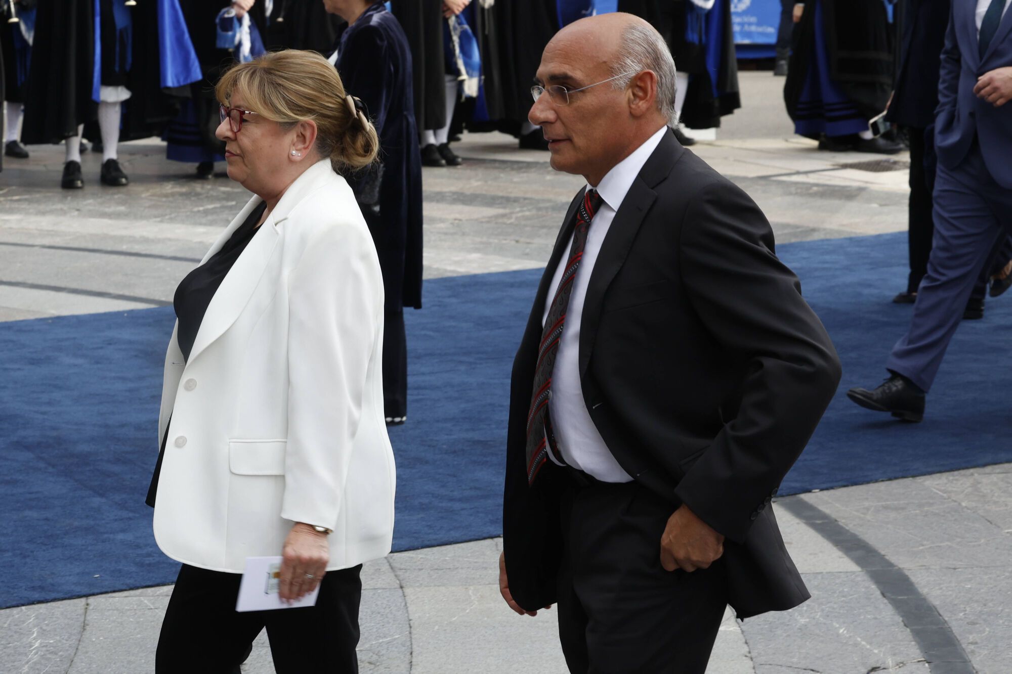 Así fue la llegada de los invitados a los premios "Princesa de Asturias" y su paso por la alfombra azul