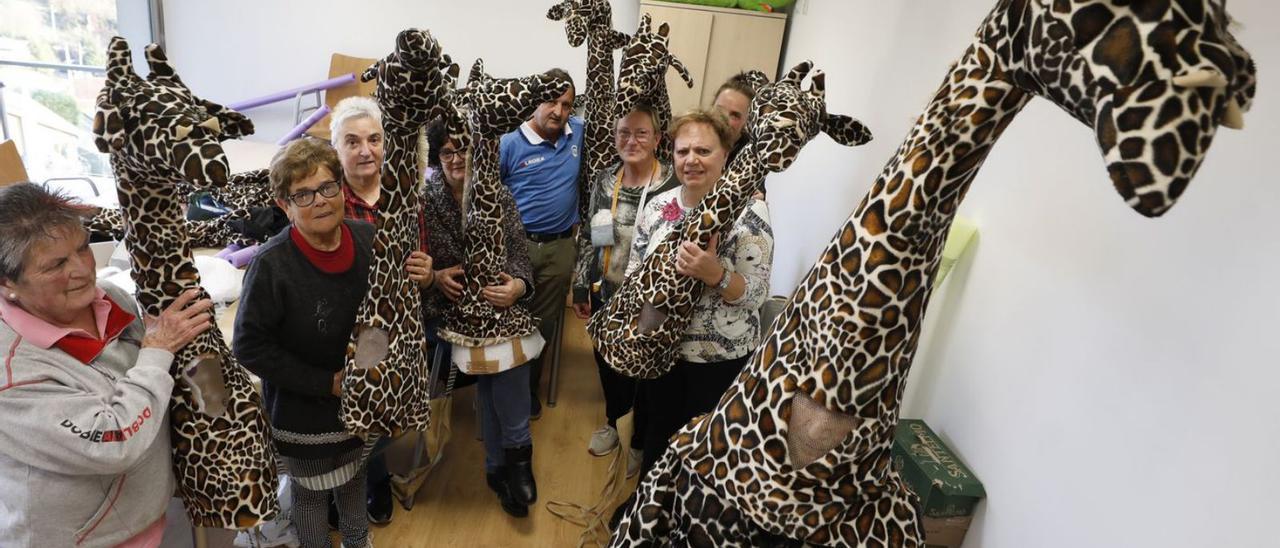 CARNAVAL EN OVIEDO 2023 | Veintidós jirafas para reinar en el Antroxu de  Oviedo