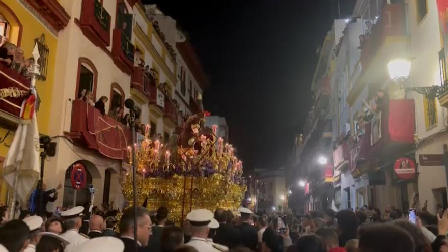 Vídeo | El Santísimo Cristo de las Tres Caídas al son de V Estación