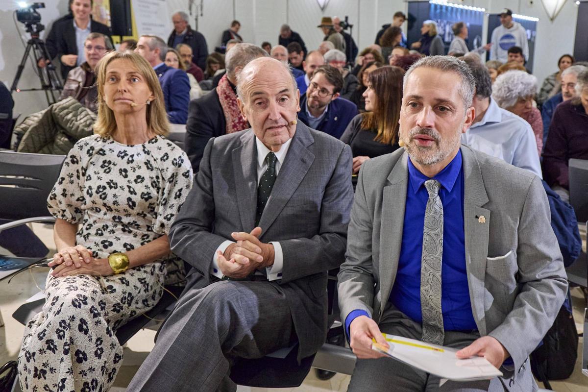 Imatges de l'acte a la subdelegació