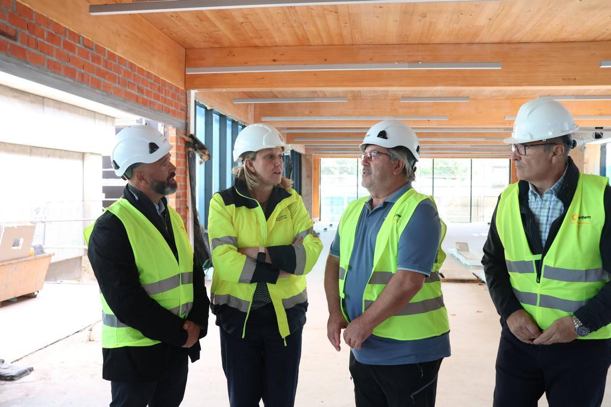 La vicepresidenta segunda, Isabel Blanco, visita las obras del Centro Cívico de Zamora