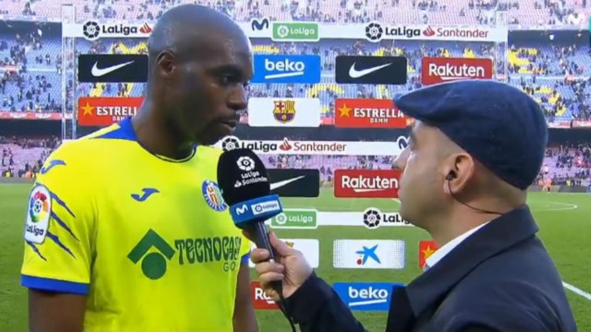 La sorprendente respuesta de Nyom cuando fue preguntado por la falta sobre Umtiti en el gol anulado