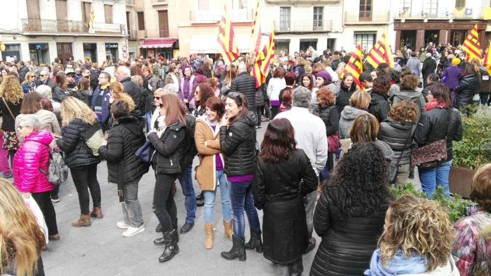 Concentració a la plaça Major de Manresa