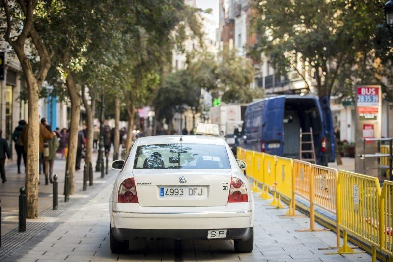 La calle Don Jaime se reabre al tráfico rodado