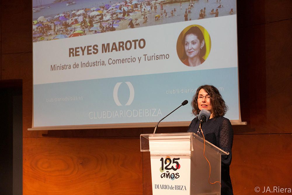 La ministra de Turismo Reyes Maroto, en Ibiza