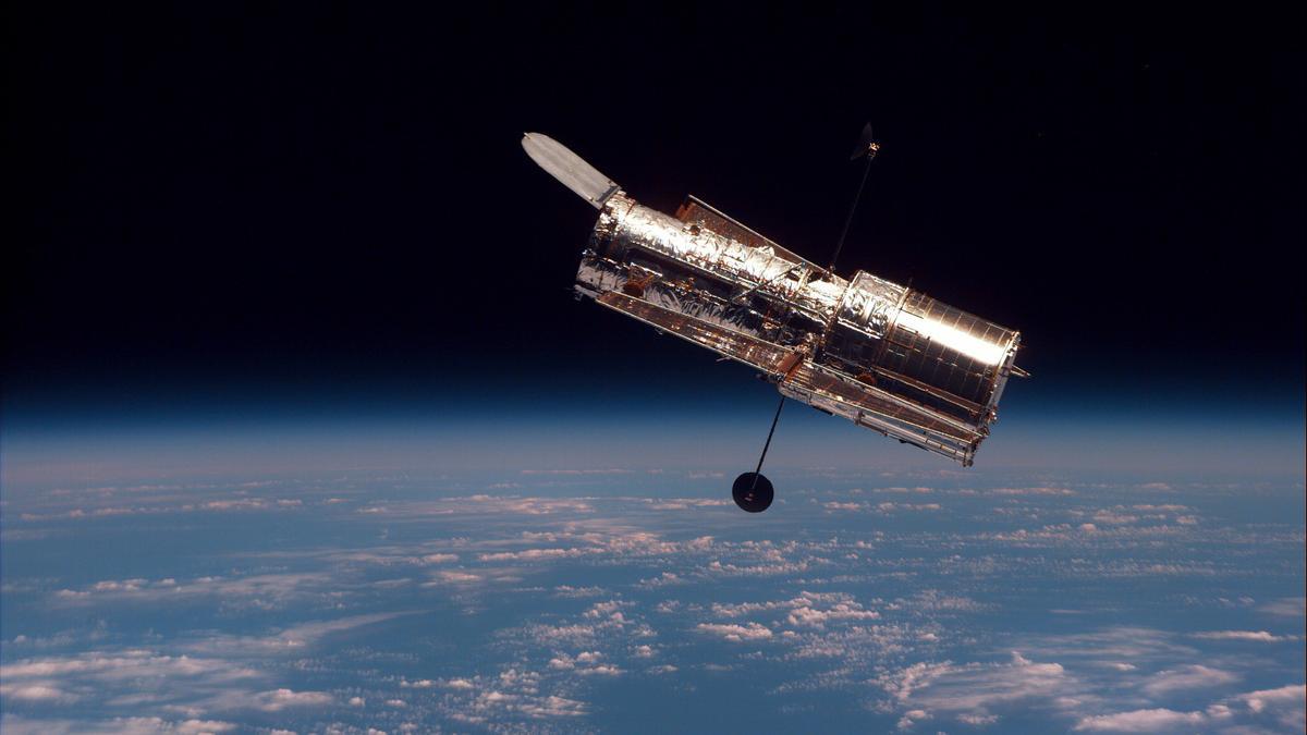 Hubble descubre a Eärendel, la estrella más lejana jamás observada