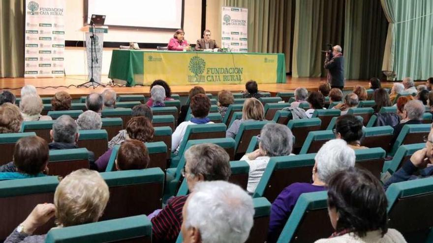 Mari Ángeles Martín clausura las Jornadas de Otoño