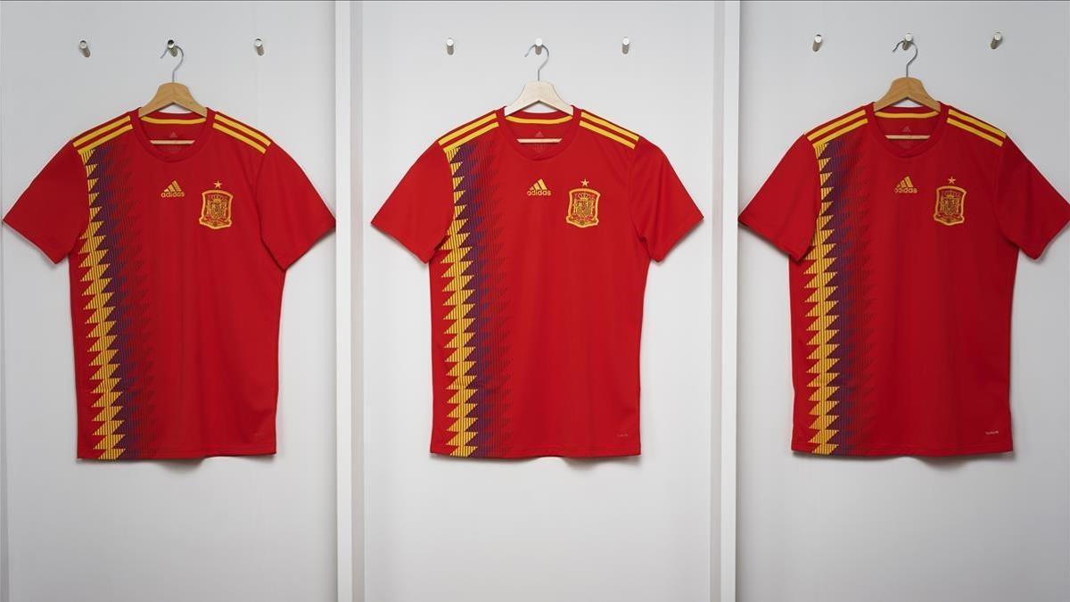 rpaniagua40853839 in this undated image  the spain jersey that will be used in171107211710
