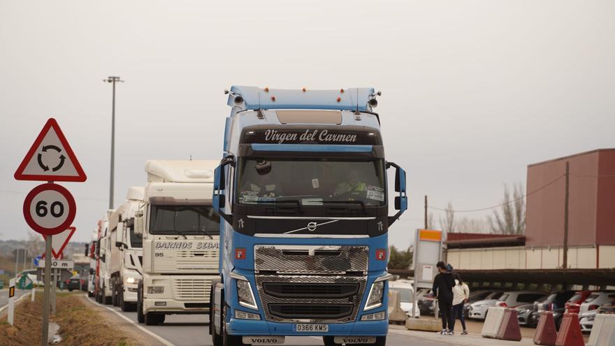 VÍDEO | El convoy zamorano de camiones llega a Cobadu