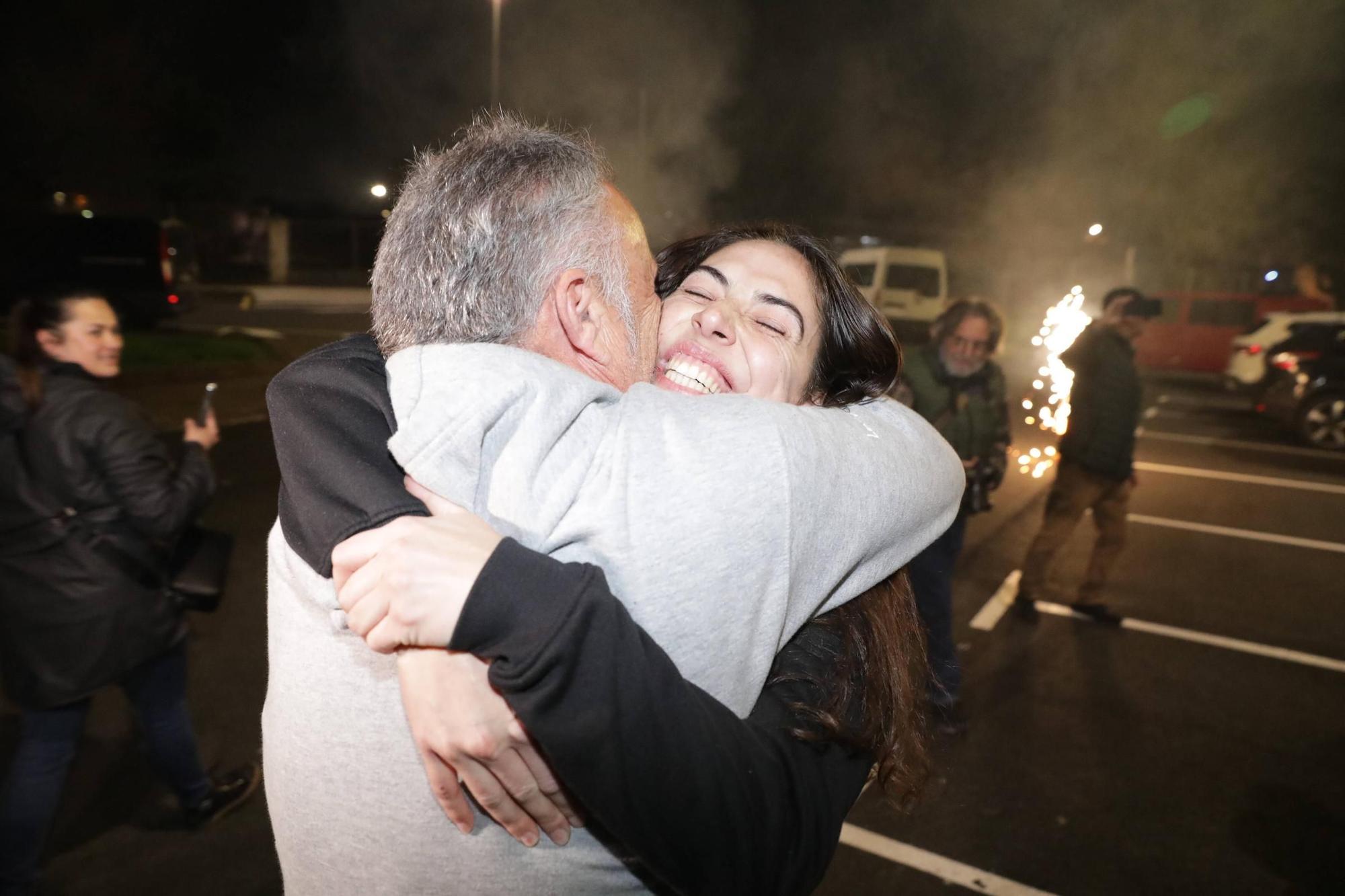 Así fue el multitudinario recibimiento en Gijón a las jugadoras del Telecable (en imágenes)