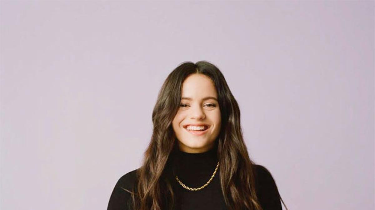 Rosalía para su nueva campaña con Pull&amp;Bear