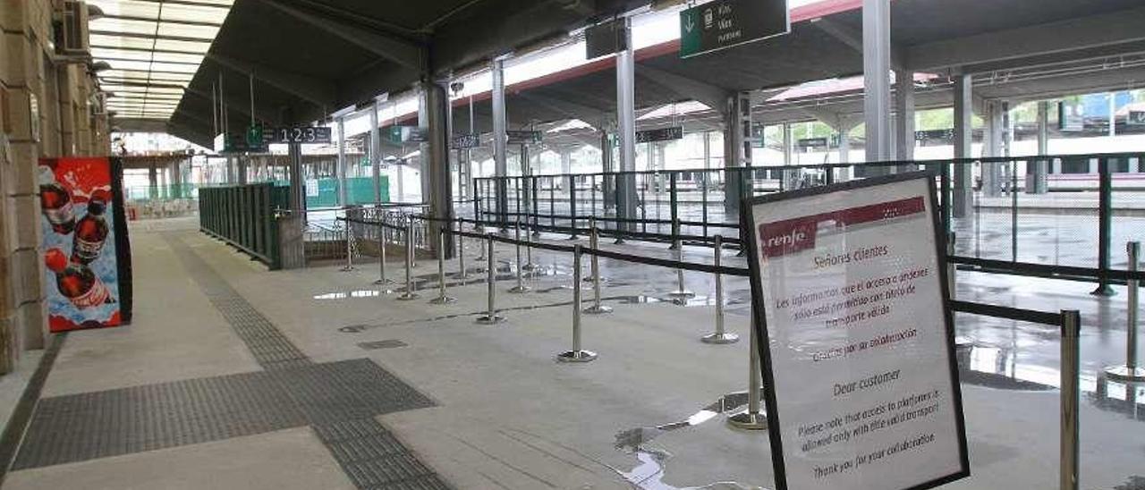 Las obras de la Estación del AVE en Ourense también están paradas, solo continúa la Xunta. // FdV