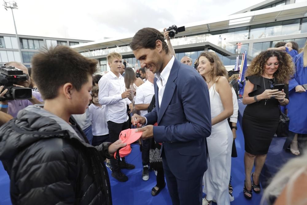 Rafa Nadal gradúa a sus tenistas