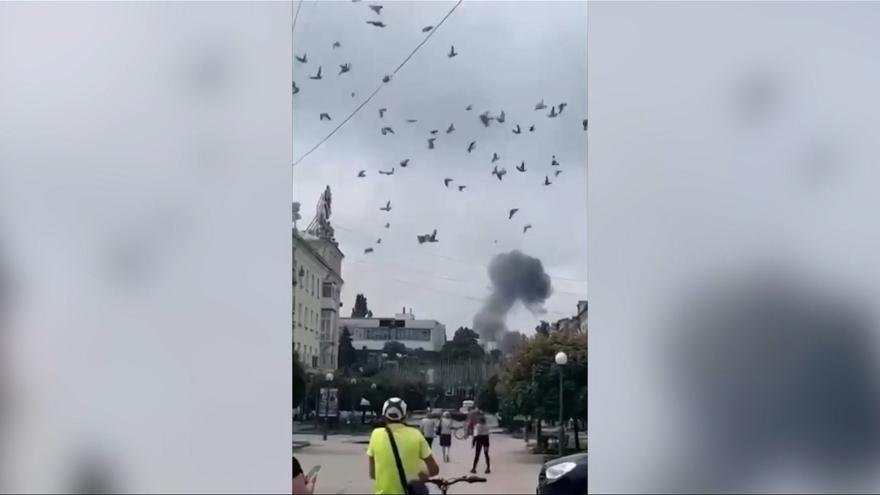 Kiev vuelve a ser bombardeada por Rusia dejando al menos un muerto y dos heridos