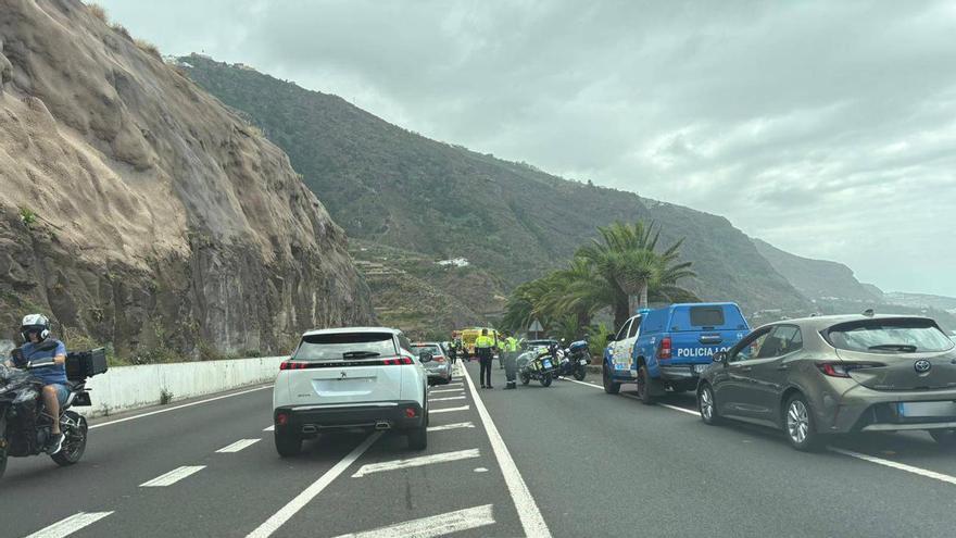 Motorcyclist Dies in Fatal Crash on Tenerife’s TF-5 Highway