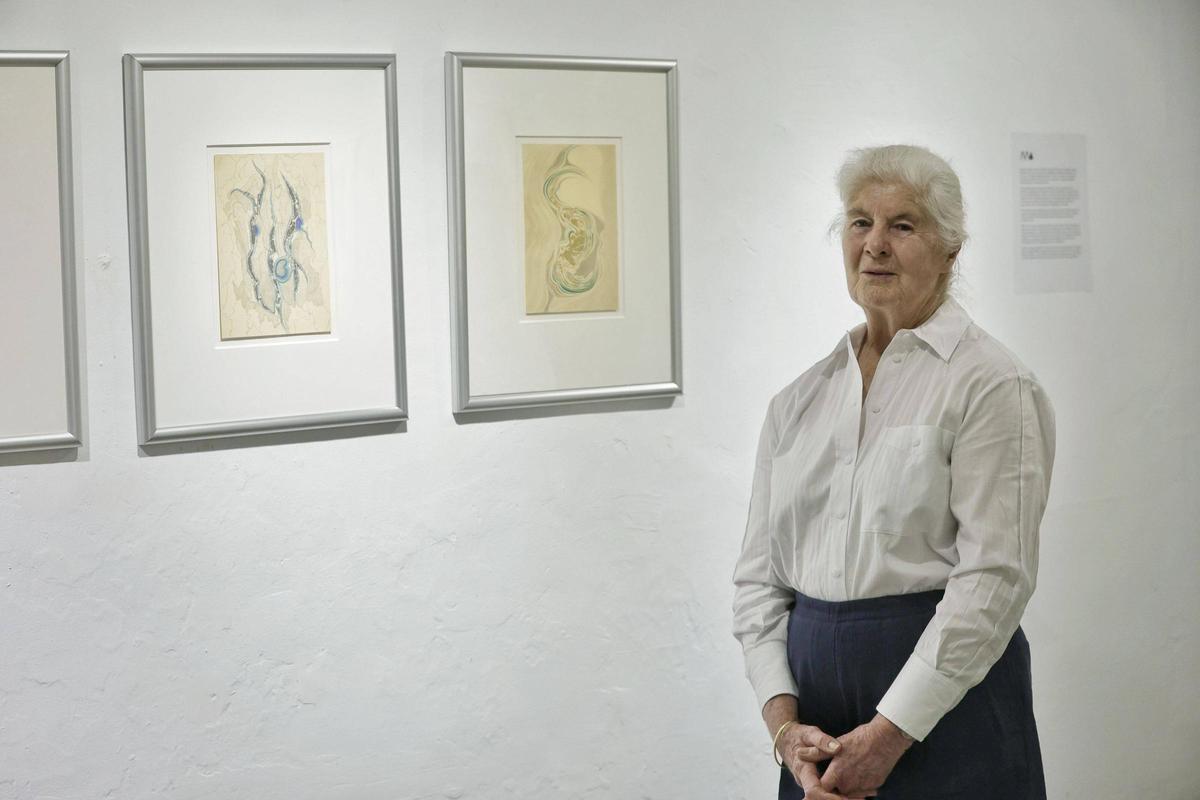 La artista en la galería palmesana MA Arte Contemporáneo, donde expone hasta el 22 de mayo