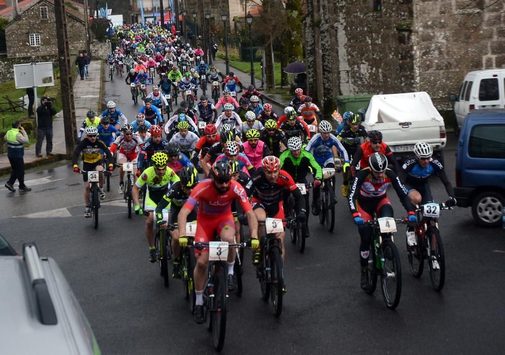 Récord de participantes en la prueba de BTT de Cotobade