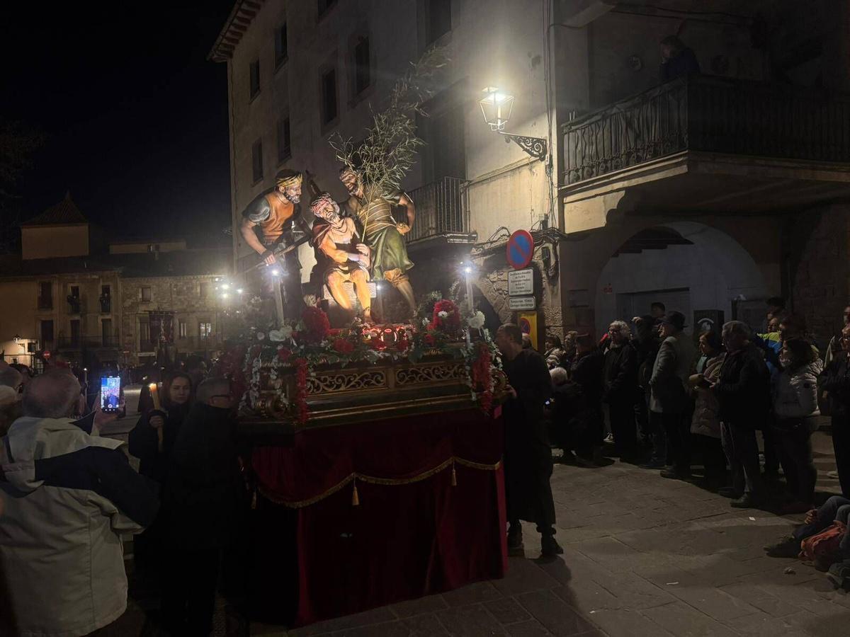 Imatges de la processó de Divendres Sant de Moià