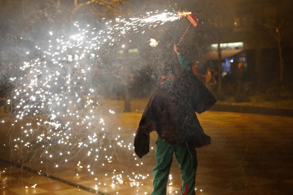 Campanya veïnal «Les elèctriques ens roben: què fas aquí parat?»