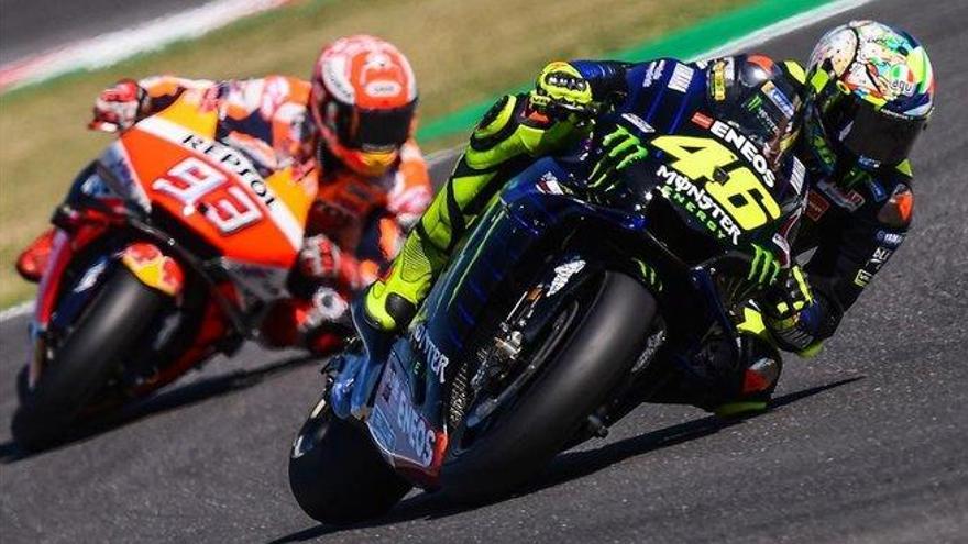 Rossi impide, con una fea maniobra, la &#039;pole&#039; de Márquez