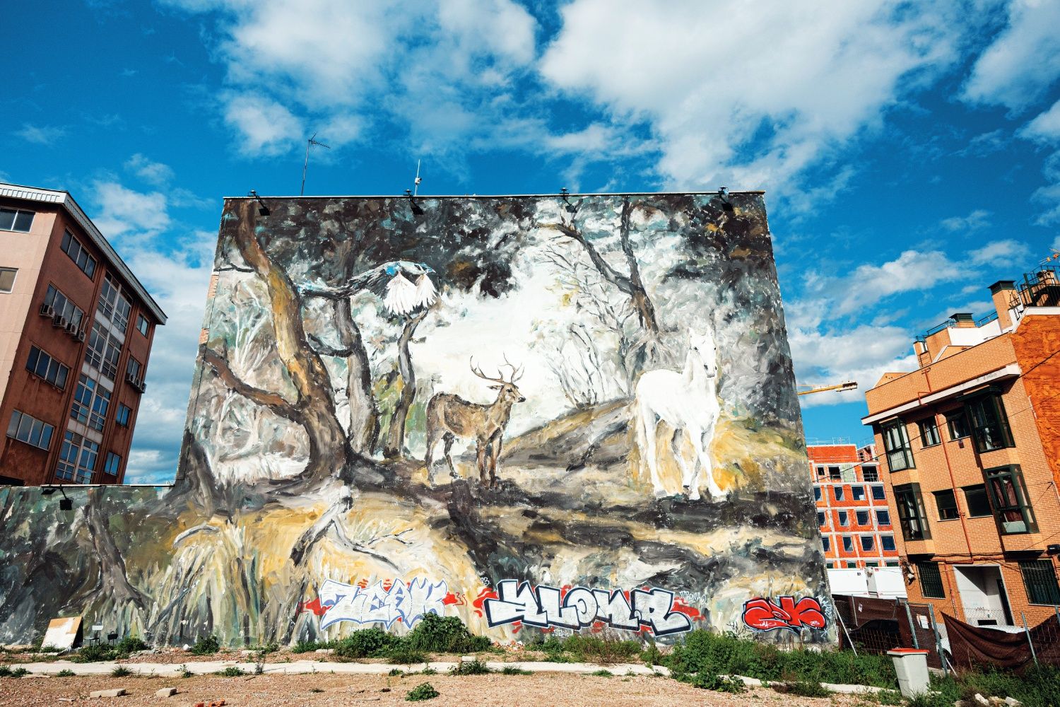 Mural de Santiago Ydáñez, comisionado por la galería VETA.