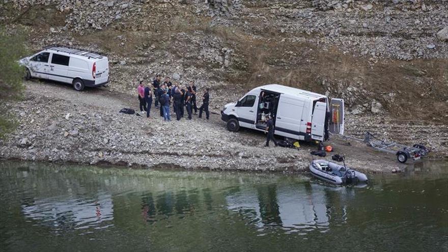 El cuerpo del hombre hallado en Susqueda estaba maniatado