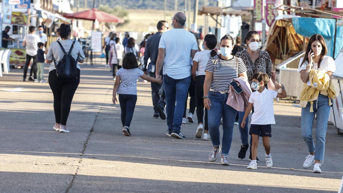 Imagen captada en el ferial en la Feria de San Miguel, justo donde se construirán zonas comerciales, parques y viviendas.