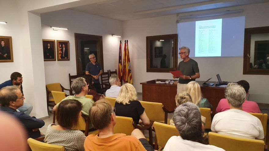 Presentan el libro &#039;Les herbes de Mallorca en Montuïri&#039;