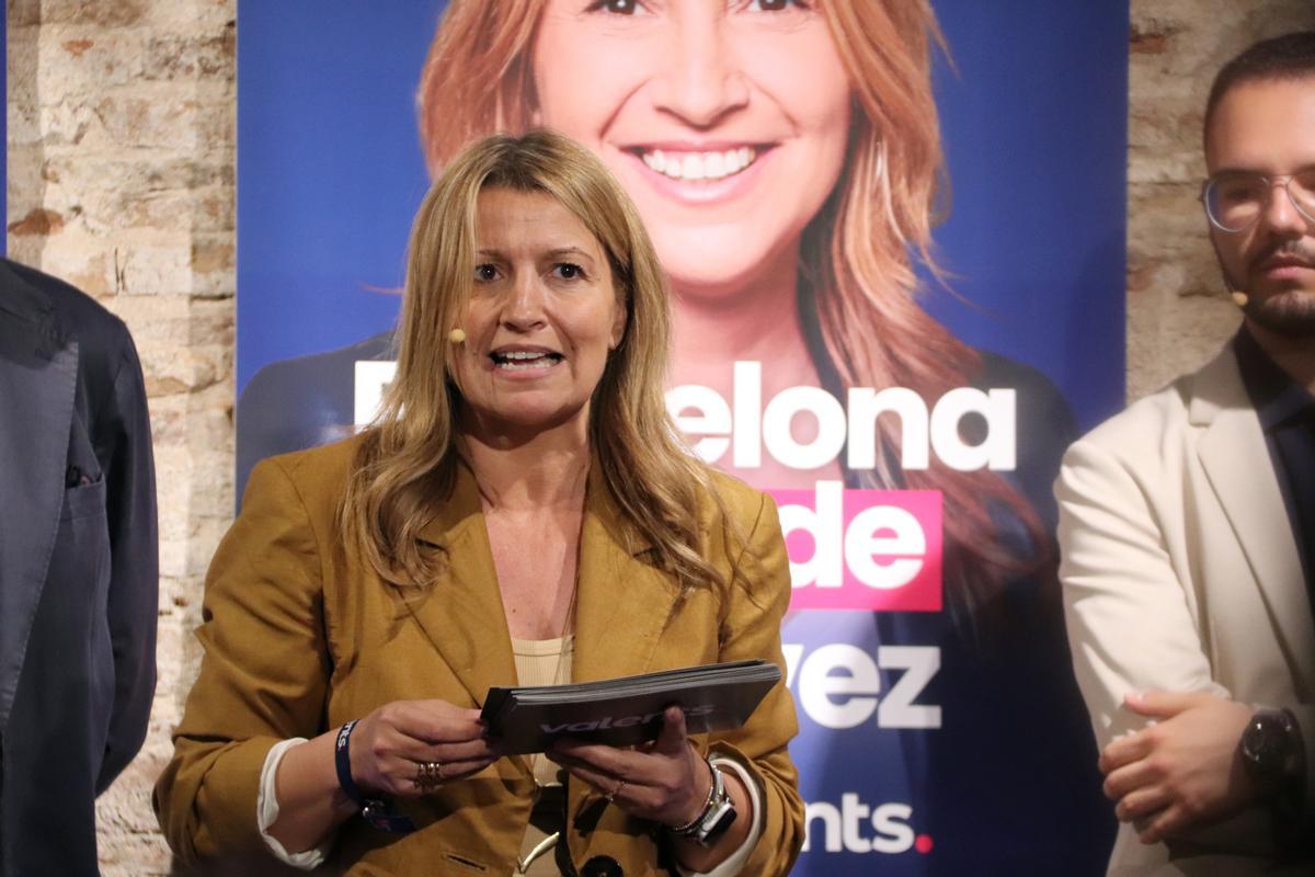 Eva Parera, candidata de Valents a la alcaldía de Barcelona, en su acto de inicio de campaña